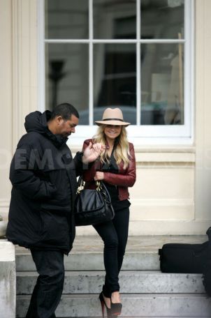 1110340.jpg 1110340.jpg