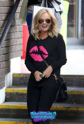 Click to view full size image
==============
SGFB_ITV00005.jpg SGFB_ITV00005.jpg