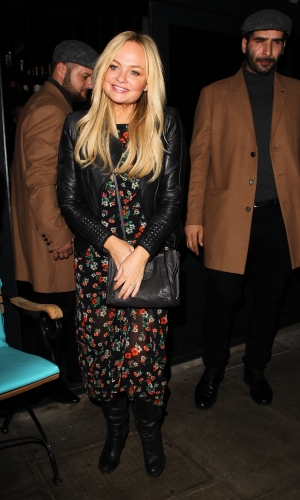 Click to view full size image
==============
SGFB_Londres00006.jpg SGFB_Londres00006.jpg