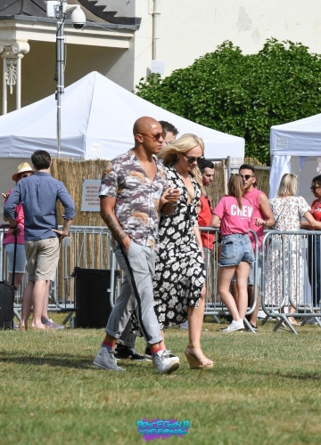 Click to view full size image
==============
SGFB_House00005.jpg SGFB_House00005.jpg