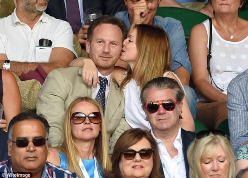 Click to view full size image
==============
SGFB_Wimbledon00002.jpg SGFB_Wimbledon00002.jpg