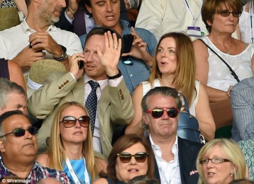 Click to view full size image
==============
SGFB_Wimbledon00006.jpg SGFB_Wimbledon00006.jpg