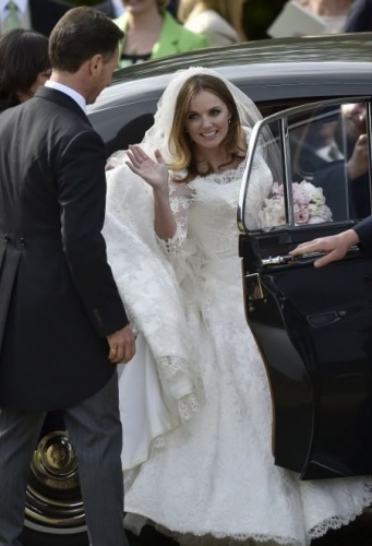 Click to view full size image
==============
SGFB_Casamento00010.jpg SGFB_Casamento00010.jpg