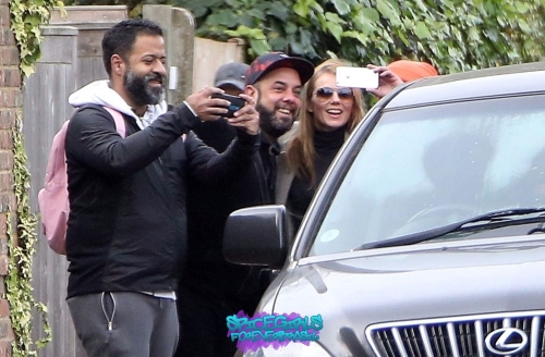 Click to view full size image
==============
SGFB_Londres00013.jpg SGFB_Londres00013.jpg