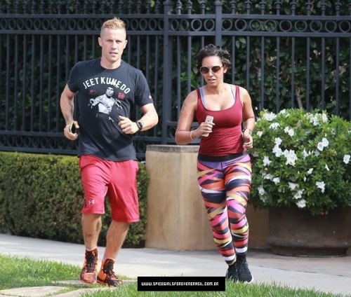 Click to view full size image
==============
SGFB_Calfiornia00021.jpg SGFB_Calfiornia00021.jpg