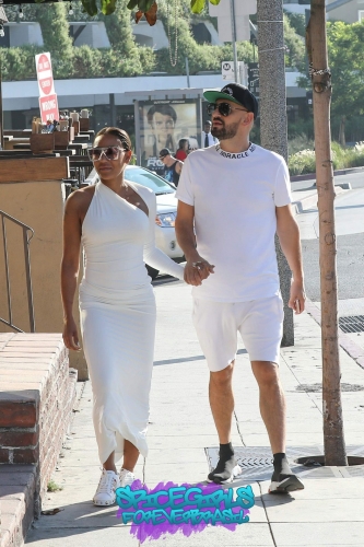 Click to view full size image
==============
SGFB_BeverlyHills00005.jpg SGFB_BeverlyHills00005.jpg