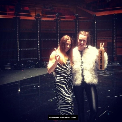 Click to view full size image
==============
SGFB_Prisen00002.jpg SGFB_Prisen00002.jpg