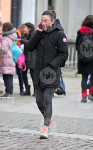 Click to view full size image
==============
SGFB_Londres00016.jpg SGFB_Londres00016.jpg