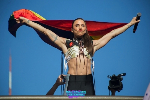 Click to view full size image
==============
SGFB_SP200003.jpg SGFB_SP200003.jpg