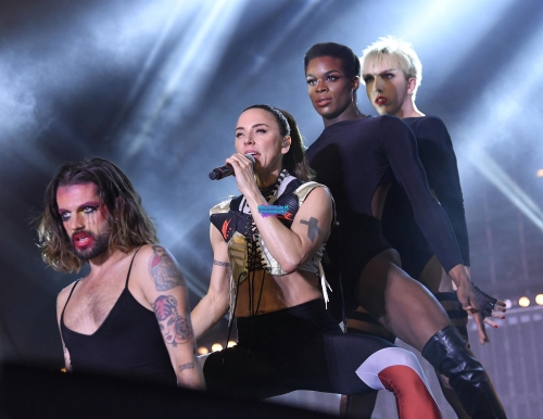 Click to view full size image
==============
SGFB_Stockholm00033.jpg SGFB_Stockholm00033.jpg