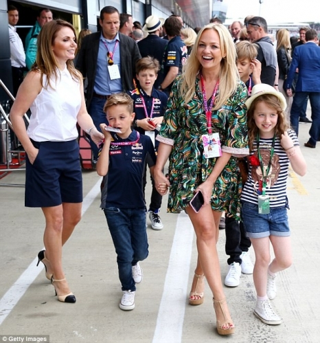 Click to view full size image
==============
SGFB_Silverstone00006.jpg SGFB_Silverstone00006.jpg