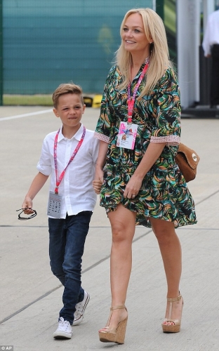 Click to view full size image
==============
SGFB_Silverstone00007.jpg SGFB_Silverstone00007.jpg