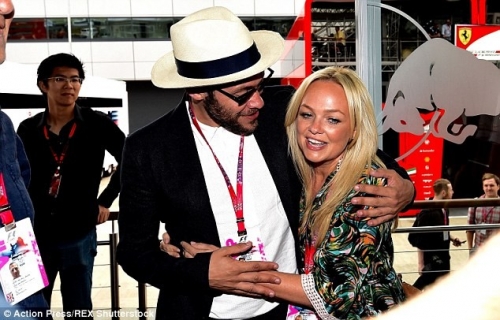 Click to view full size image
==============
SGFB_Silverstone00015.jpg SGFB_Silverstone00015.jpg