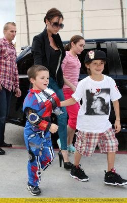 Click to view full size image
==============
victoria-1_(18).jpg victoria-1_(18).jpg