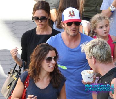 Click to view full size image
==============
SGFB_Universal_Studios0011.jpg SGFB_Universal_Studios0011.jpg