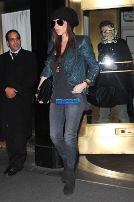 Click to view full size image
==============
SGFB_Hotel0001.jpg SGFB_Hotel0001.jpg