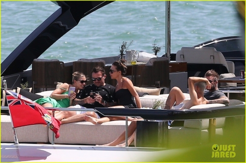 Click to view full size image
==============
SGFB_Miami00009.jpg SGFB_Miami00009.jpg