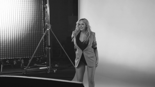 Click to view full size image
==============
SGFB_babypleasedontstop00066.jpg SGFB_babypleasedontstop00066.jpg