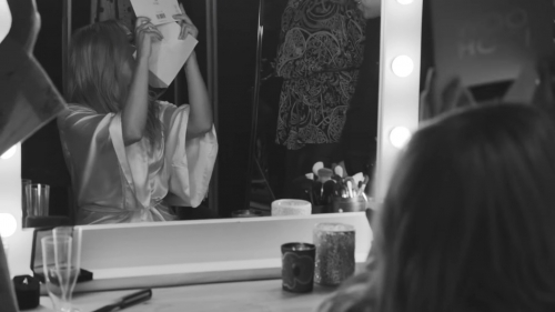 Click to view full size image
==============
SGFB_babypleasedontstop00260.jpg SGFB_babypleasedontstop00260.jpg