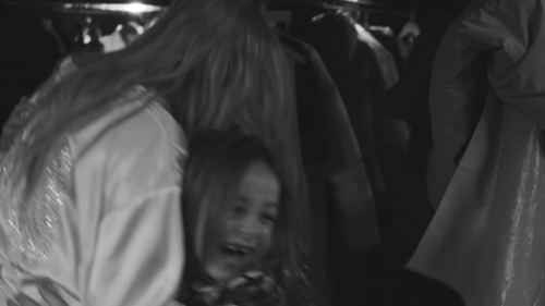 Click to view full size image
==============
SGFB_babypleasedontstop00414.jpg SGFB_babypleasedontstop00414.jpg