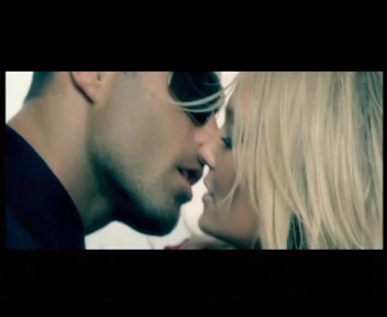 Maybe_clipe_0021.jpg Maybe_clipe_0021.jpg