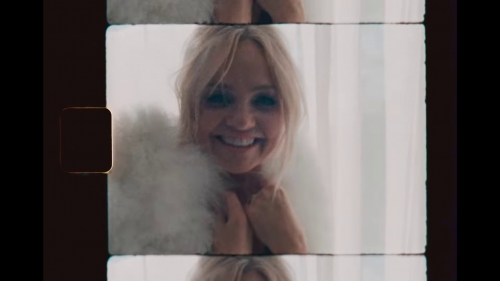 Click to view full size image
==============
SGFB_YoureAlINeedtoGetBy00203.jpg SGFB_YoureAlINeedtoGetBy00203.jpg