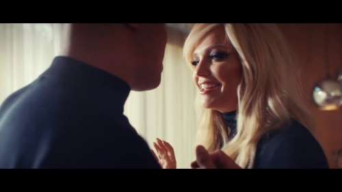 Click to view full size image
==============
SGFB_YoureAlINeedtoGetBy00278.jpg SGFB_YoureAlINeedtoGetBy00278.jpg