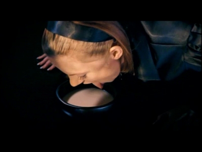 Click to view full size image
==============
desire_clipe_(104).jpg desire_clipe_(104).jpg