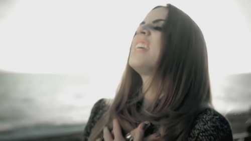 Click to view full size image
==============
SGFB_ltbl00203.jpg SGFB_ltbl00203.jpg