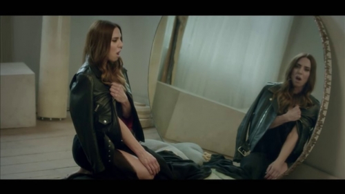 Click to view full size image
==============
SGFB_ly00317.jpg SGFB_ly00317.jpg