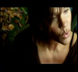 A_Mind_Of_Its_Own_clipe_(37).jpg A_Mind_Of_Its_Own_clipe_(37).jpg