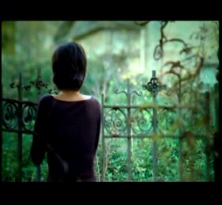 A_Mind_Of_Its_Own_clipe_(42).jpg A_Mind_Of_Its_Own_clipe_(42).jpg