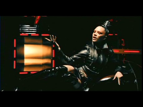 not_such_an_innocent_girl_clipe_(77).jpg not_such_an_innocent_girl_clipe_(77).jpg