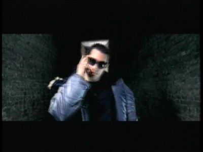 Click to view full size image
==============
out_of_your_mind_clipe_(17).jpg out_of_your_mind_clipe_(17).jpg