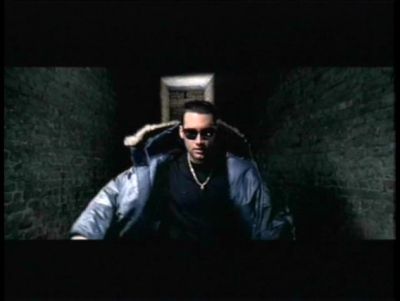 Click to view full size image
==============
out_of_your_mind_clipe_(9).jpg out_of_your_mind_clipe_(9).jpg