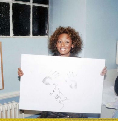 Click to view full size image
==============
melb055qd.jpg melb055qd.jpg