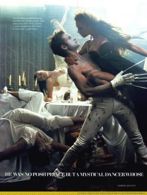 Click to view full size image
==============
elle03.jpg elle03.jpg