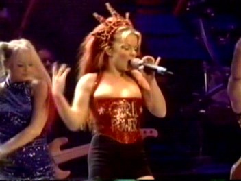 Istanbul_02_If_U_Cant_Dance_(93).jpg Istanbul_02_If_U_Cant_Dance_(93).jpg