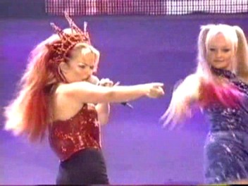 Istanbul_02_If_U_Cant_Dance_(95).jpg Istanbul_02_If_U_Cant_Dance_(95).jpg