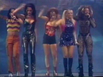 Istanbul_04_Something_Kinda_Funny_(131).jpg Istanbul_04_Something_Kinda_Funny_(131).jpg