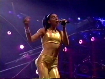 Istanbul_11_Too_Much_(115).jpg Istanbul_11_Too_Much_(115).jpg