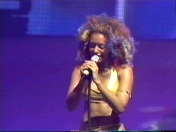 Istanbul_11_Too_Much_(14).jpg Istanbul_11_Too_Much_(14).jpg