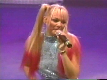 Istanbul_13_Love_Thing_(128).jpg Istanbul_13_Love_Thing_(128).jpg