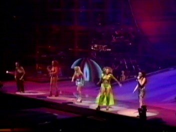 Istanbul_13_Love_Thing_(133).jpg Istanbul_13_Love_Thing_(133).jpg