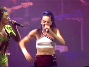 Istanbul_13_Love_Thing_(226).jpg Istanbul_13_Love_Thing_(226).jpg