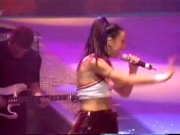 Istanbul_13_Love_Thing_(99).jpg Istanbul_13_Love_Thing_(99).jpg