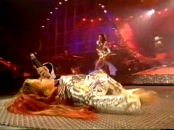 Istanbul_15_Move_Over_(132).jpg Istanbul_15_Move_Over_(132).jpg