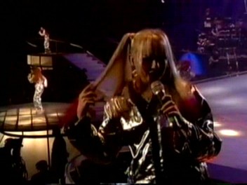 Istanbul_15_Move_Over_(141).jpg Istanbul_15_Move_Over_(141).jpg