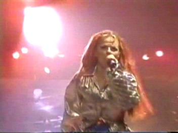 Istanbul_15_Move_Over_(34).jpg Istanbul_15_Move_Over_(34).jpg