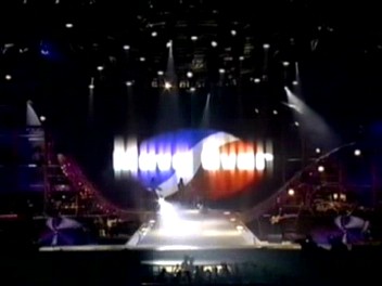 Istanbul_15_Move_Over_(4).jpg Istanbul_15_Move_Over_(4).jpg